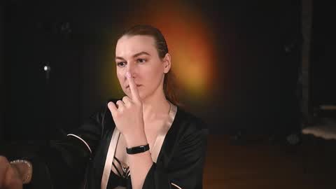 Snapshot of rocknrose chatting on 7, 3, 2025 RocknRose online show from 7, 3, 2025