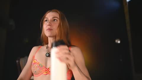 Snapshot of rocknrose chatting on 1, 10, 2025 RocknRose online show from 1, 10, 2025