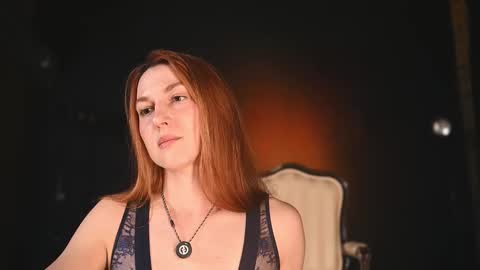 Snapshot of rocknrose chatting on 7, 11, 2025 RocknRose online show from 7, 11, 2025