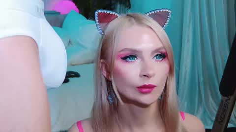 Lina and Den online show from 20, 9, 2025