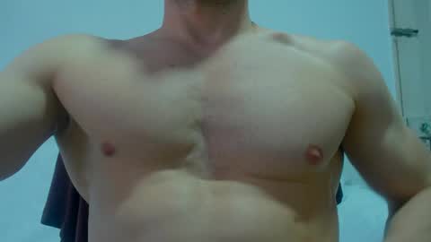 Snapshot of rocky_muscle chatting on 18, 5, 2026 rocky muscle online show from 18, 5, 2026
