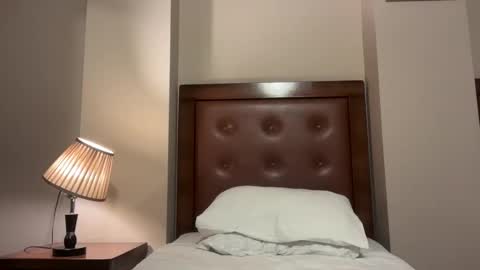 Snapshot of rockybee1 chatting on 29, 10, 2025 rockybee1 online show from 29, 10, 2025