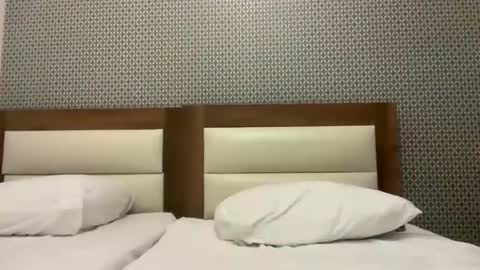 Snapshot of rockybee1 chatting on 2, 12, 2025 rockybee1 online show from 2, 12, 2025