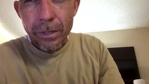 Snapshot of rodolfolucio chatting on 17, 12, 2025 rodolfolucio online show from 17, 12, 2025