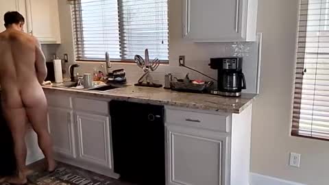 Snapshot of rokco_ chatting on 22, 11, 2025 rokco_ online show from 22, 11, 2025