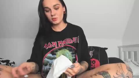 Snapshot of rokiinbaby chatting on 6, 1, 2026 rokiinbaby online show from 6, 1, 2026