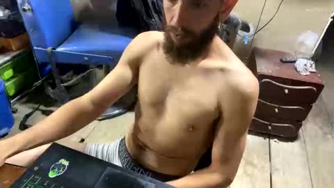 Snapshot of roller_skate_dh chatting on 17, 9, 2025 Dom online show from 17, 9, 2025