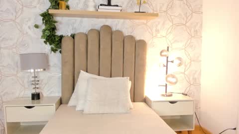   online show from 31, 12, 2024