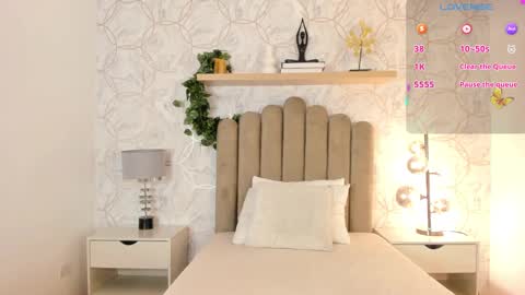   online show from 4, 1, 2025