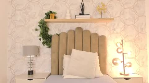   online show from 15, 1, 2025