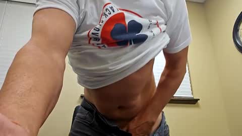 Snapshot of romanteeks chatting on 3, 1, 2025 romanteeks online show from 3, 1, 2025