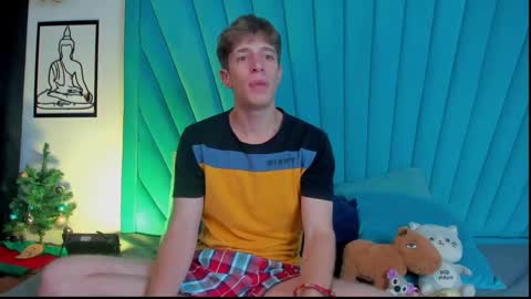 Snapshot of romeo_ricci1 chatting on 12, 12, 2024 Romeo Ricci online show from 12, 12, 2024