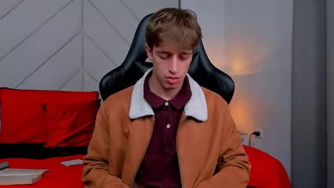 Snapshot of romeo_ricci1 chatting on 19, 2, 2025 Romeo Ricci online show from 19, 2, 2025