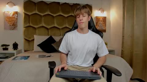 Romeo Ricci online show from 17, 2, 2026