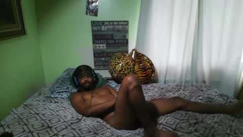 Snapshot of romeotyn chatting on 18, 9, 2025 romeotyn online show from 18, 9, 2025