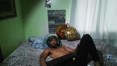 Snapshot of romeotyn chatting on 20, 9, 2025 romeotyn online show from 20, 9, 2025