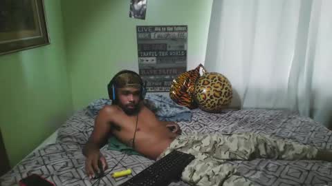 Snapshot of romeotyn chatting on 25, 9, 2025 romeotyn online show from 25, 9, 2025