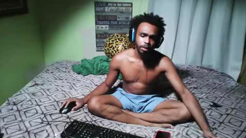 Snapshot of romeotyn chatting on 10, 10, 2025 romeotyn online show from 10, 10, 2025