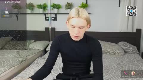 Snapshot of ron_vilsx chatting on 26, 10, 2025 ron vilsx online show from 26, 10, 2025