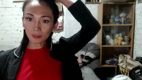 Snapshot of rona4all chatting on 7, 2, 2025 ronababe online show from 7, 2, 2025