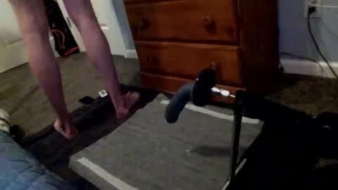 Roni Hall online show from 2, 4, 2026