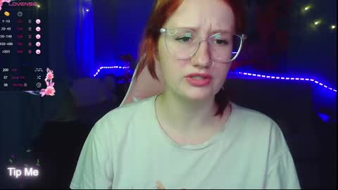 Snapshot of roniya_v chatting on 2, 12, 2024 Spicy lady Kristy online show from 2, 12, 2024