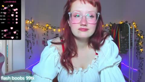 Snapshot of roniya_v chatting on 8, 3, 2025 Spicy lady Kristy online show from 8, 3, 2025