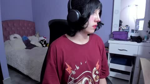 Twelve 3 Inst Twelve 312002 Twitter Room312 2002 online show from 13, 12, 2024