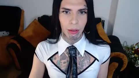 Snapshot of room911 chatting on 17, 9, 2025 herreraisa offical online show from 17, 9, 2025