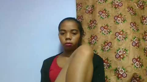 Snapshot of rosah225127 chatting on 18, 4, 2026 rosah225127 online show from 18, 4, 2026