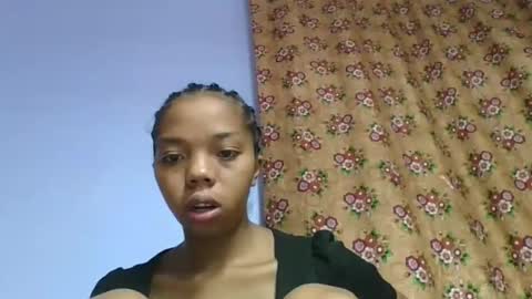 Snapshot of rosah225127 chatting on 26, 4, 2026 rosah225127 online show from 26, 4, 2026