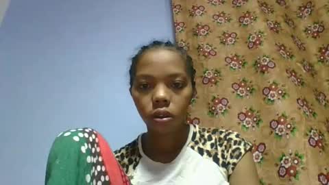 Snapshot of rosah225127 chatting on 28, 4, 2026 rosah225127 online show from 28, 4, 2026