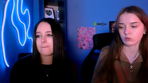 Snapshot of rosalie_liu chatting on 18, 11, 2025 rosalie_liu online show from 18, 11, 2025