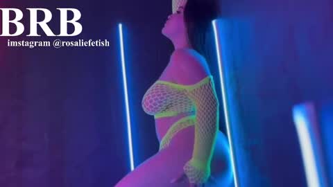 Snapshot of rosaliefetish chatting on 25, 10, 2025 Rosalie online show from 25, 10, 2025