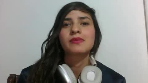 Snapshot of rosasvioletas chatting on 11, 11, 2025 rosasvioletas online show from 11, 11, 2025