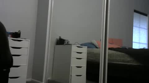 Snapshot of roscoes8 chatting on 9, 11, 2025 roscoes8 online show from 9, 11, 2025