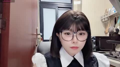 rose online show from 4, 11, 2025