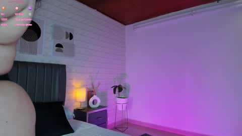 Snapshot of rose_barbara chatting on 10, 11, 2025 Barbara rose online show from 10, 11, 2025