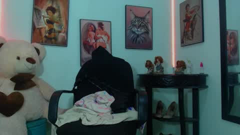 Rose online show from 15, 2, 2025