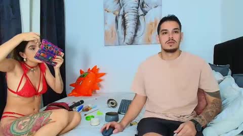 Snapshot of rose_dom chatting on 3, 1, 2025 Rose And Dom online show from 3, 1, 2025