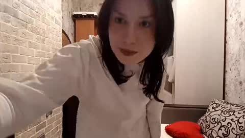 Snapshot of roseannethielen chatting on 19, 12, 2025 Stasy online show from 19, 12, 2025