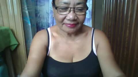 Snapshot of rosebelle66 chatting on 15, 10, 2025 rosebelle66 online show from 15, 10, 2025