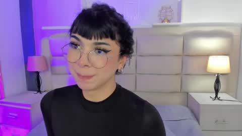 Rose online show from 15, 2, 2025