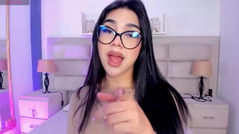 Rose online show from 6, 10, 2025