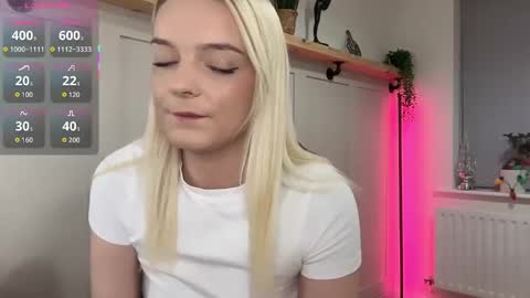 Snapshot of rosekate97 chatting on 26, 11, 2025 rose97 online show from 26, 11, 2025