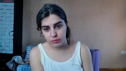 Snapshot of roselina_ chatting on 7, 2, 2026 Rose online show from 7, 2, 2026