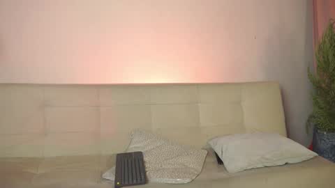 Snapshot of roselinedior chatting on 10, 3, 2025 Lyla OF roselinedior online show from 10, 3, 2025