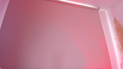 Snapshot of roselinedior chatting on 12, 9, 2025 Lyla OF roselinedior online show from 12, 9, 2025