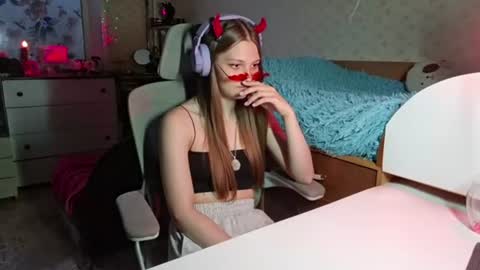 Luna online show from 4, 8, 2026
