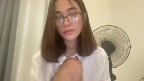 rosemae07 online show from 6, 6, 2026
